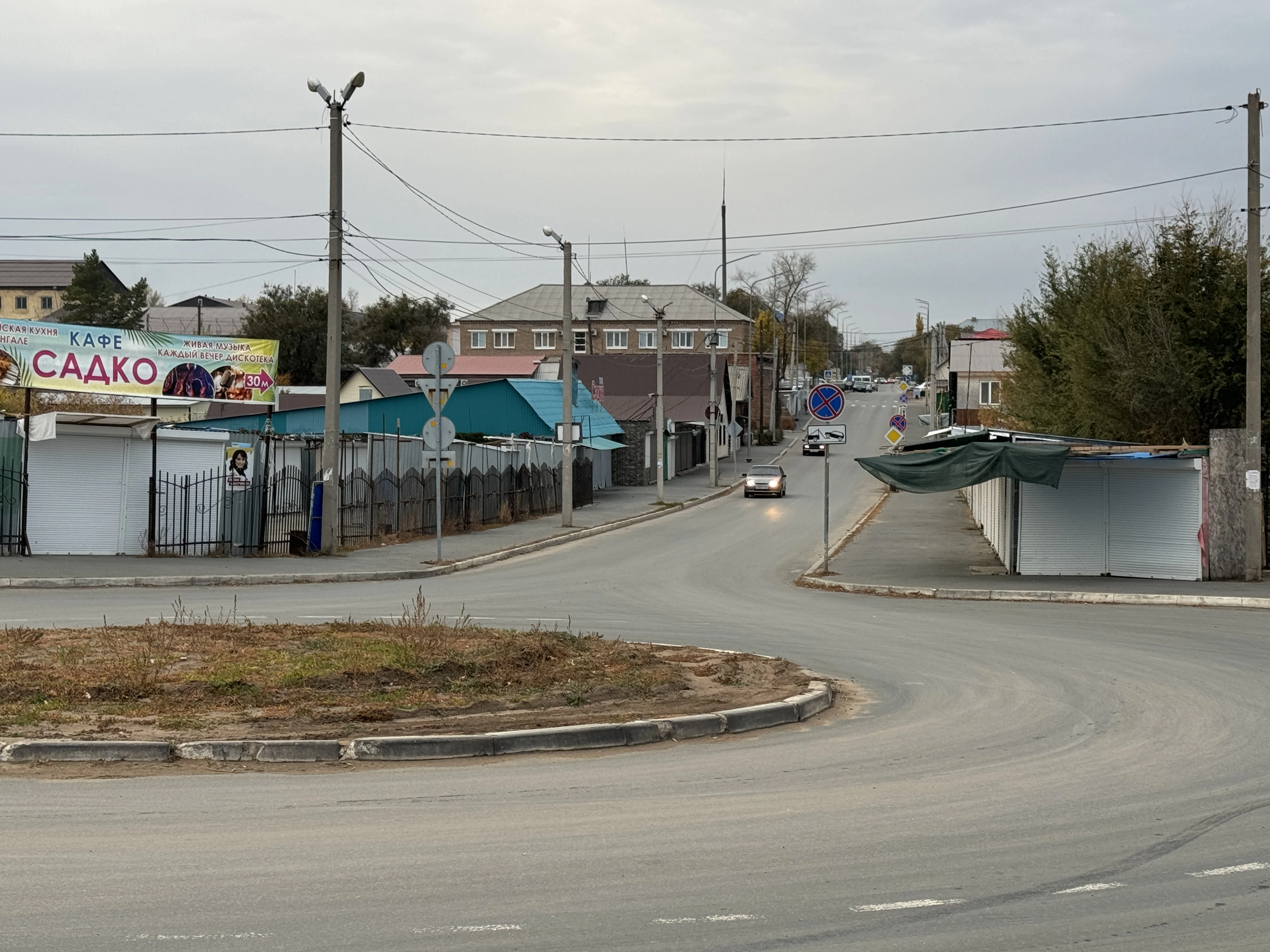 Война — это заработок: как живет курортный город Соль-Илецк