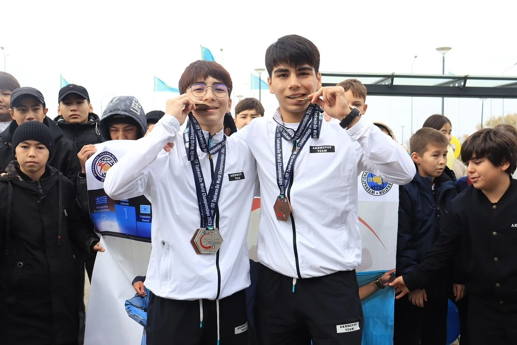 Два брата из ЗКО стали чемпионами мира по тхэквондо