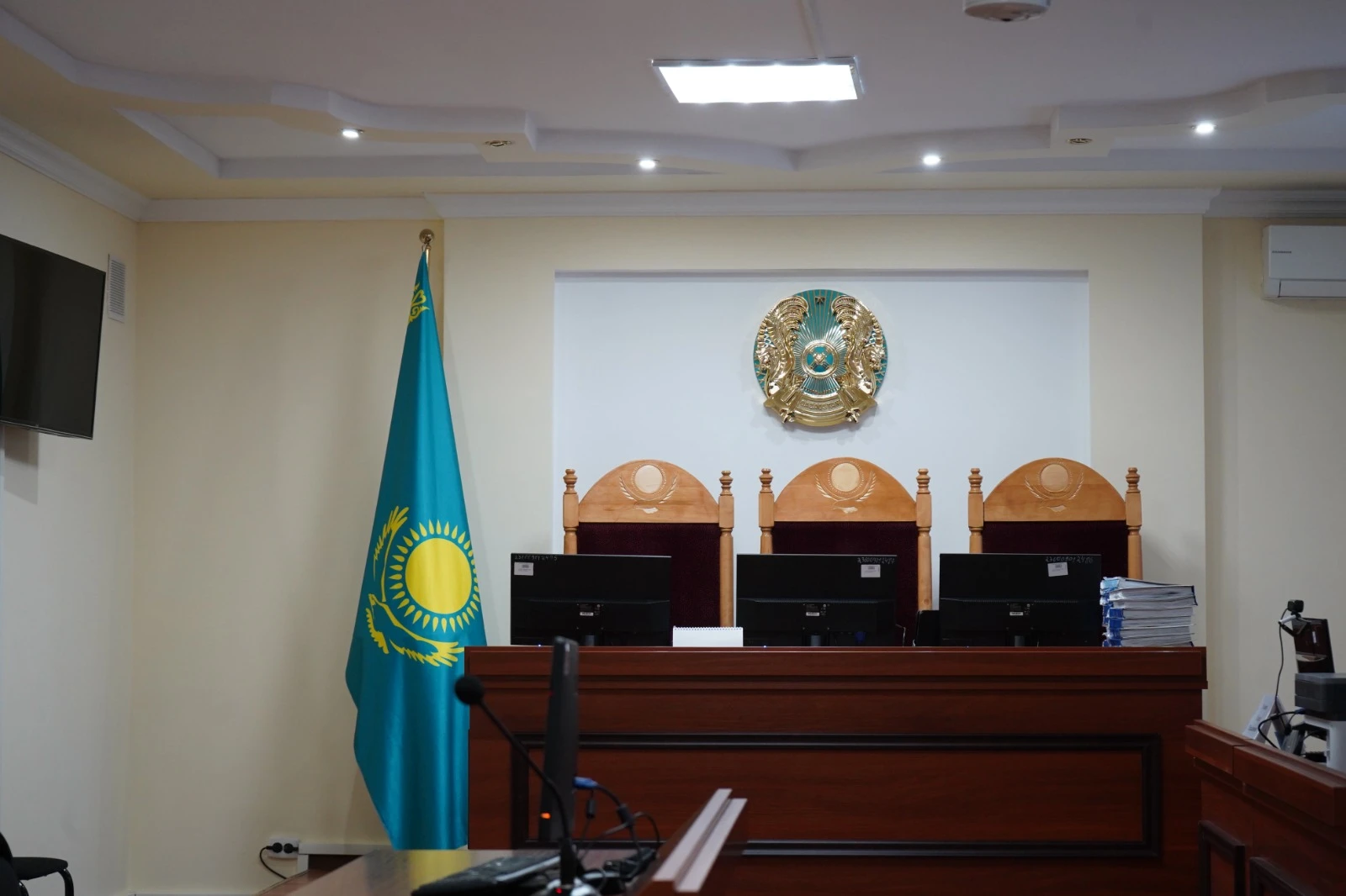 6 млрд теңгені жымқырғандар сотталды