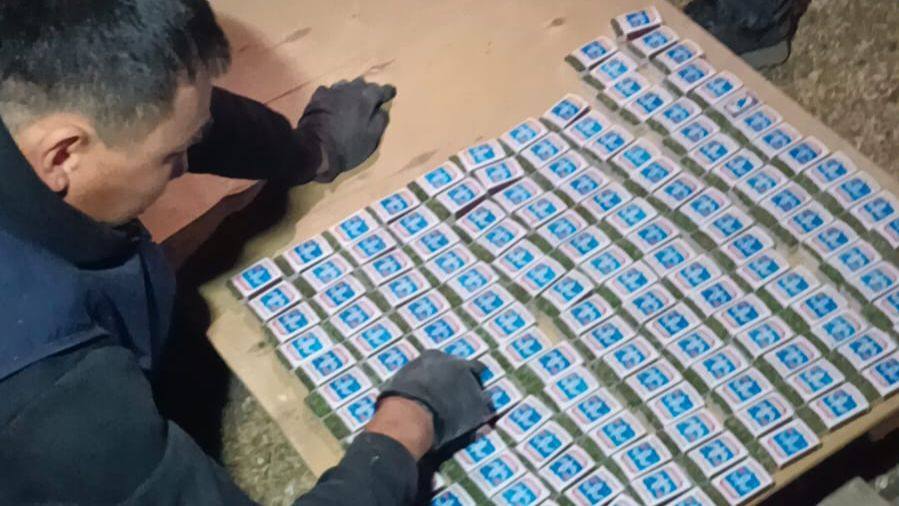 Крупный тайник с наркотиками найден в ЗКО