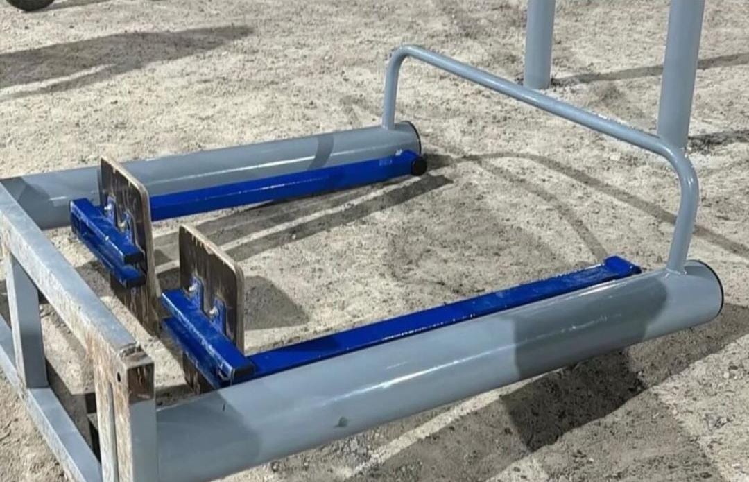 Уличный тренажер упал на ребенка в Уральске: проведена проверка