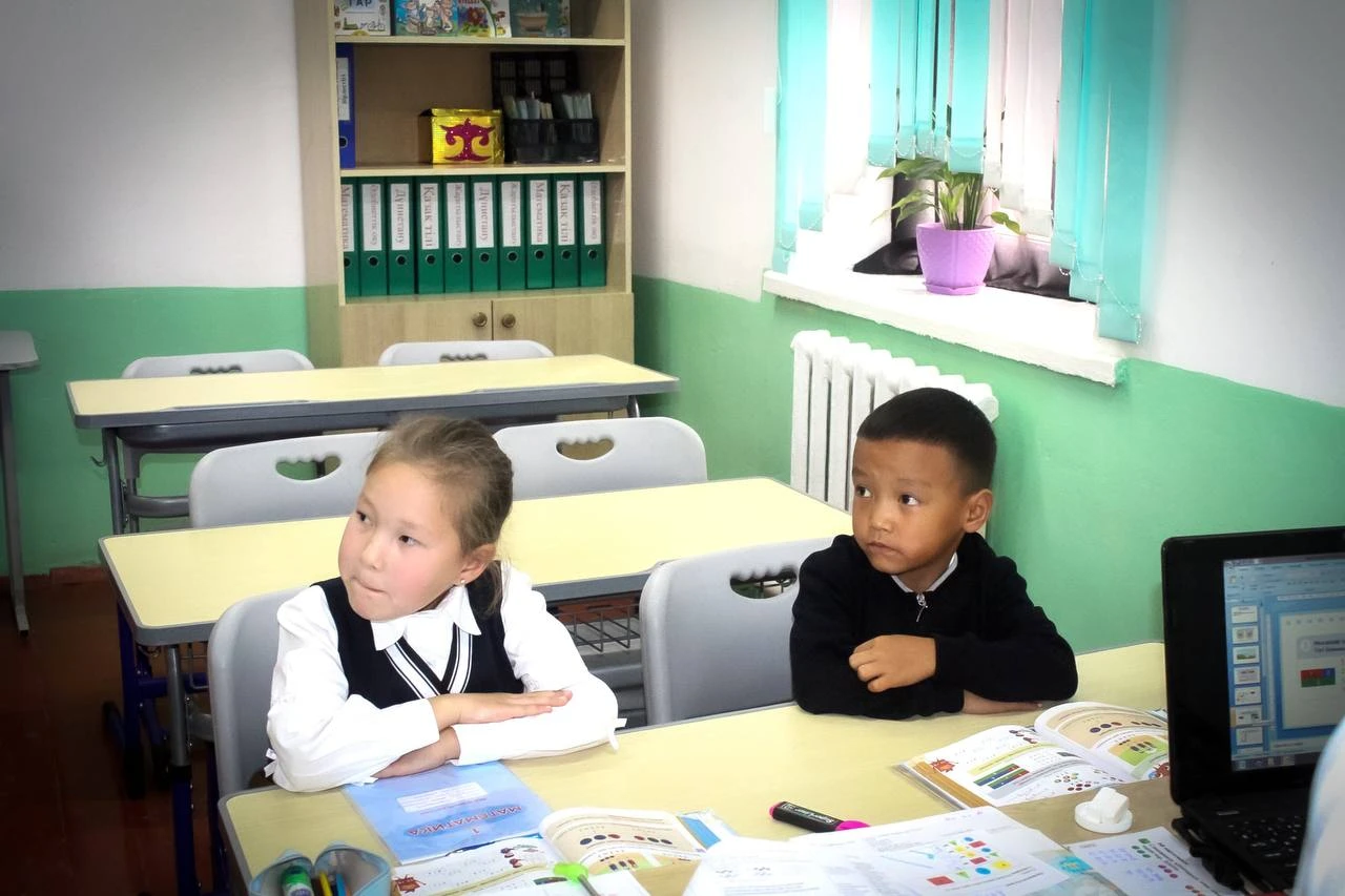 Родители уральских школьников обеспокоены переходом с BilimClass на Kundelik