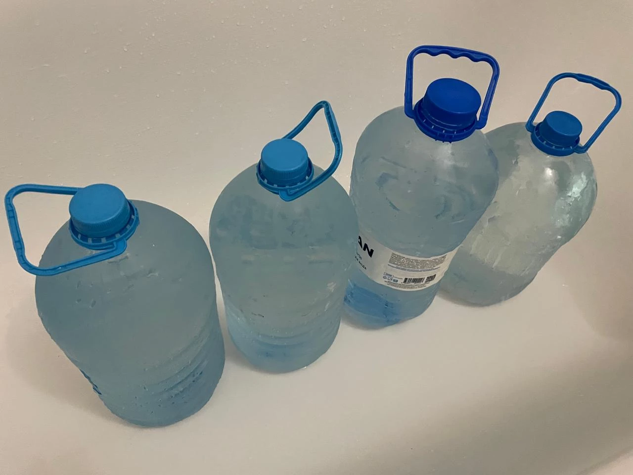 Неэкономные казахстанцы платят за воду больше: как работают новые тарифы