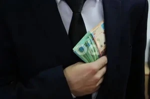 В Казахстане за месяц выявили более 20 случаев получения взятки