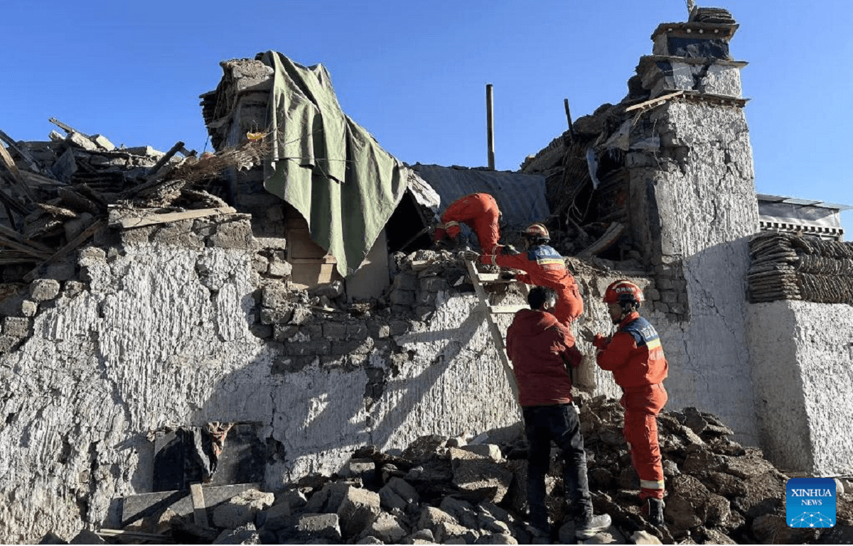 В Китае произошло разрушительное землетрясение: погибли 95 человек