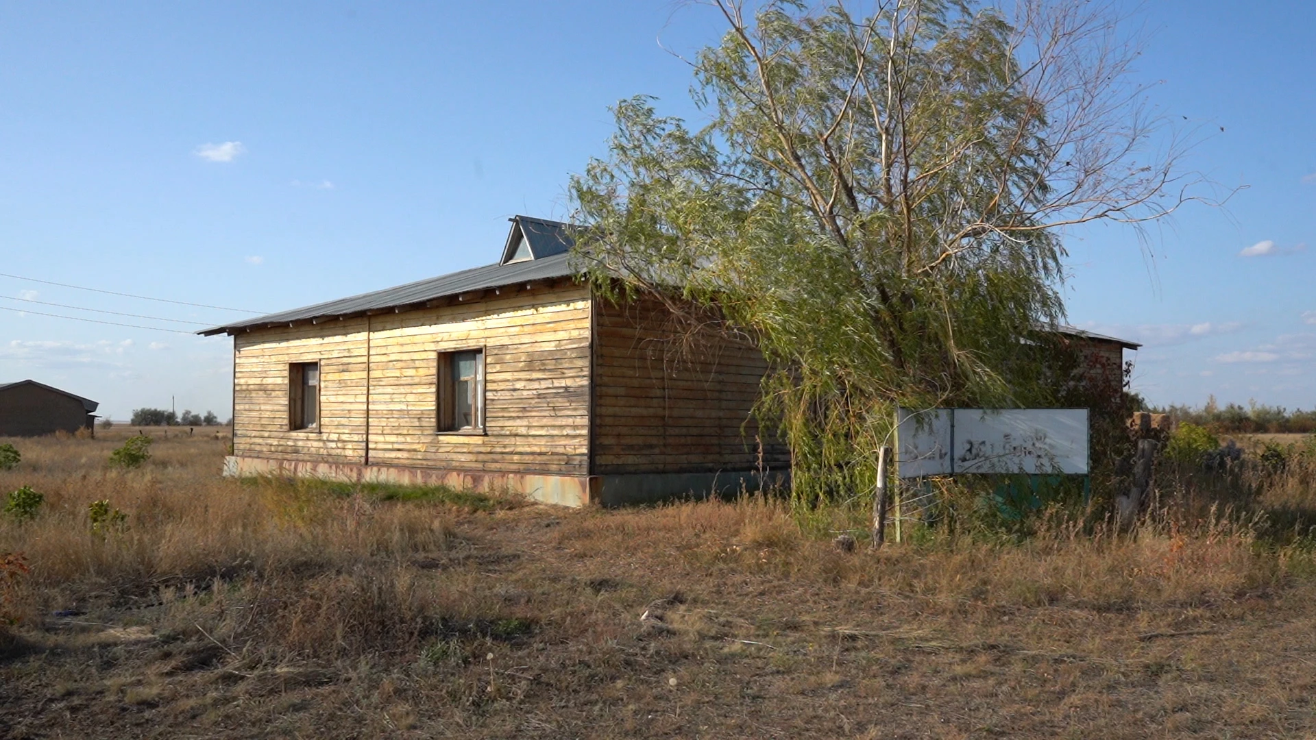 «Все мы разные» — как сейчас живут экопоселенцы «Ведрух» недалеко от Уральска