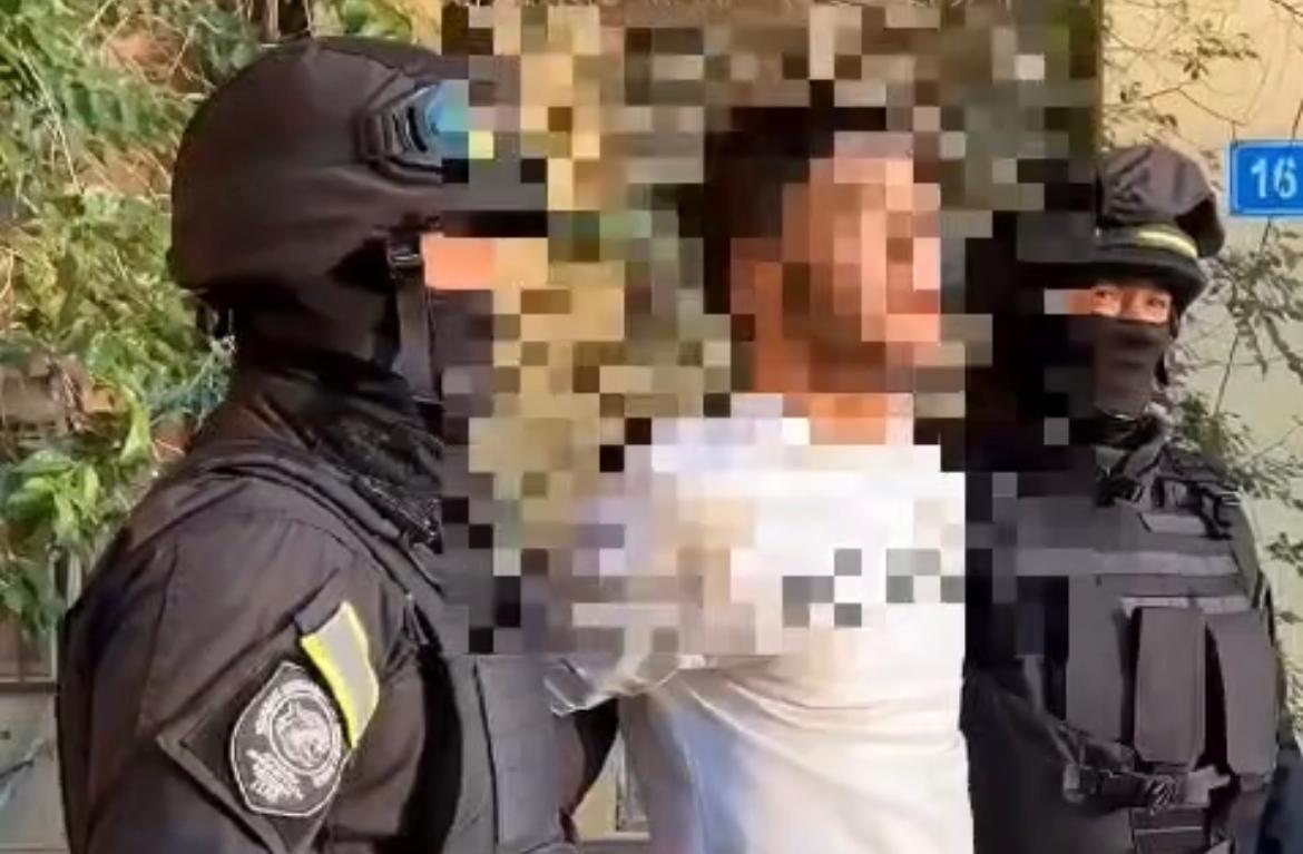 Житель Атырау шантажировал мужчину интимными видео