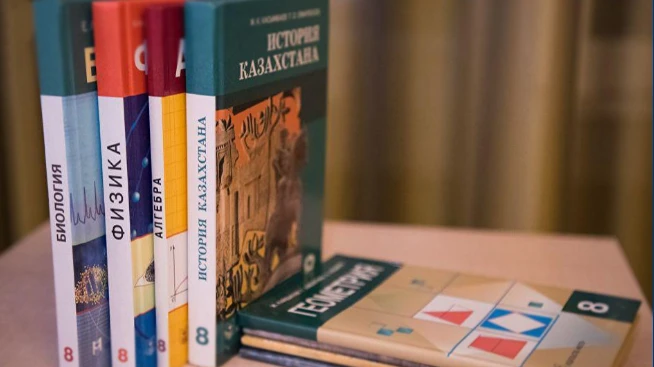 Как учебники проходят экспертизу в Казахстане?