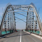 Мост через реку Урал закроют из-за ремонта