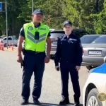 Школьник в полицейской форме напомнил водителям ПДД