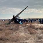 Шесть казахстанцев находились на борту упавшего близ Актау самолета