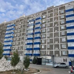 "Девятиэтажка может рухнуть" — жители проблемного дома в Уральске