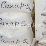Казахстан вводит запрет на экспорт сахара до конца лета