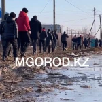 На отсутствие дорог и освещения пожаловались жители села в ЗКО