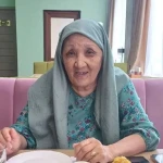 «Батыстың әжесі»: 70-летняя тиктокерша из Атырау заработала на новый дом