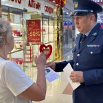 БҚО-да алаяққа 1,3 млн теңгесін аудара жаздаған тұрғынға полиция қызметкерлері көмектесті