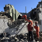 В Китае произошло разрушительное землетрясение: погибли 95 человек
