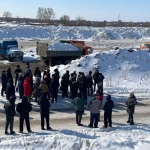 Вывоз снега на полигон в центре Уральска временно приостановили