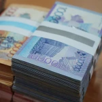 Зарплаты казахстанских мужчин растут быстрее женских