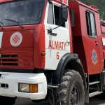Мебельный цех горел в Алматы