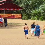С едой в кино и на отдых: в Уральске разъяснили, где запрещено, а где можно