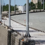 Расширить мост вдоль трассы предложили в Атырау