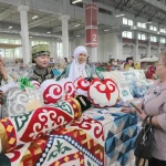 В Уральске проходит ярмарка ручных изделий «Курак корпе»