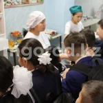 Кому положена денежная помощь к школе в ЗКО