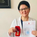 Гинеколог спасла жизнь женщине на борту самолёта рейсом Алматы — Лондон