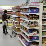 Просроченные продукты нашли на полках супермаркетов Уральска