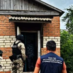 БҚО-да қару мен есірткіні заңсыз сақтаған 2 тұрғын ұсталды