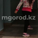 Пятерых родителей ограничили в правах после визита мобильной группы в ЗКО