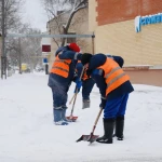 10 тысяч кубометров снега за сутки вывозят из Уральска сотрудники ТОО «Жайык таза кала»