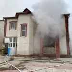 Тело 70-летнего мужчины обнаружили во время пожара в Атырау