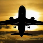 Уголовную ответственность за ослепление пилотов ввели в Казахстане