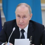 Путин направил в Актау самолет МЧС России