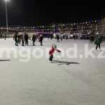 Девять бесплатных катков залили в Уральске