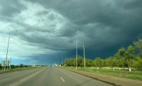 Гроза, град и ветер: погода на западе Казахстана 3 августа