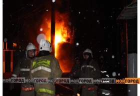 В Уральске возложили цветы к памятнику «Славные дочери казахского народа»