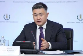 «Жена ведет семейный бюджет»: глава Нацбанка заявил, что женщины лучше управляют деньгами