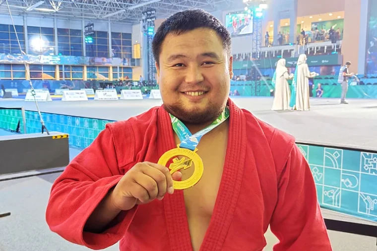 Самбист из Бурлинского района стал чемпионом республики | Мой Город Самбист из Бурлинского района стал чемпионом республики