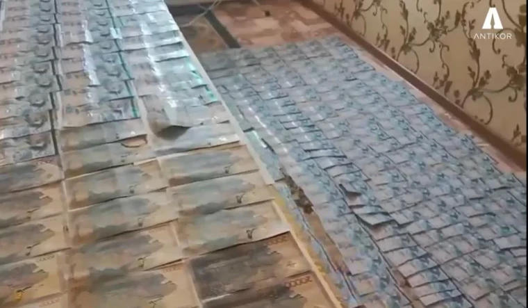 18,5 млн тенге за покровительство: в Актюбинской области руководителя отдела образования подозревают в получении взятки | Мой Город 18,5 млн тенге за покровительство: в Актюбинской области руководителя отдела образования подозревают в получении взятки