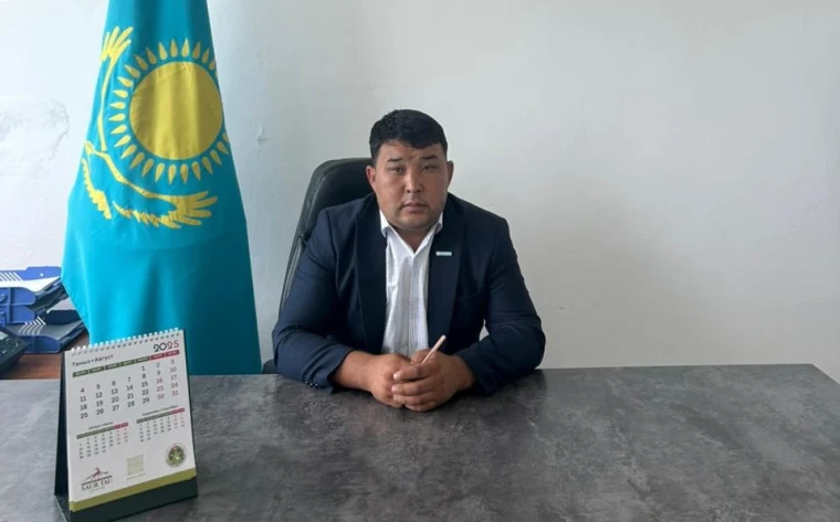 Суд наказал акима из скандального видео