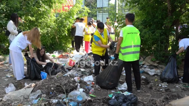 Более 50 тысяч саженцев деревьев высадили в ЗКО в рамках акции «Таза Қазахстан» | Мой Город Более 50 тысяч саженцев деревьев высадили в ЗКО в рамках акции «Таза Қазахстан»
