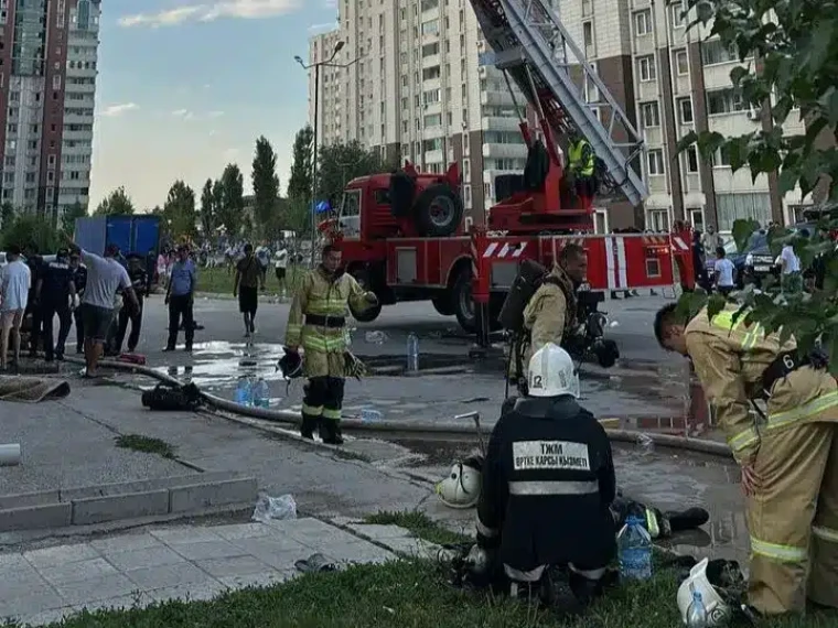 Аким Алматы выразил соболезнования родным погибшей после пожара | Мой Город Аким Алматы выразил соболезнования родным погибшей после пожара