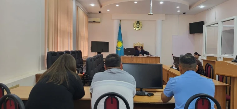 Убийство учителя в Уральске: родственники просят арестовать имущество подсудимого | Мой Город Убийство учителя в Уральске: родственники просят арестовать имущество подсудимого