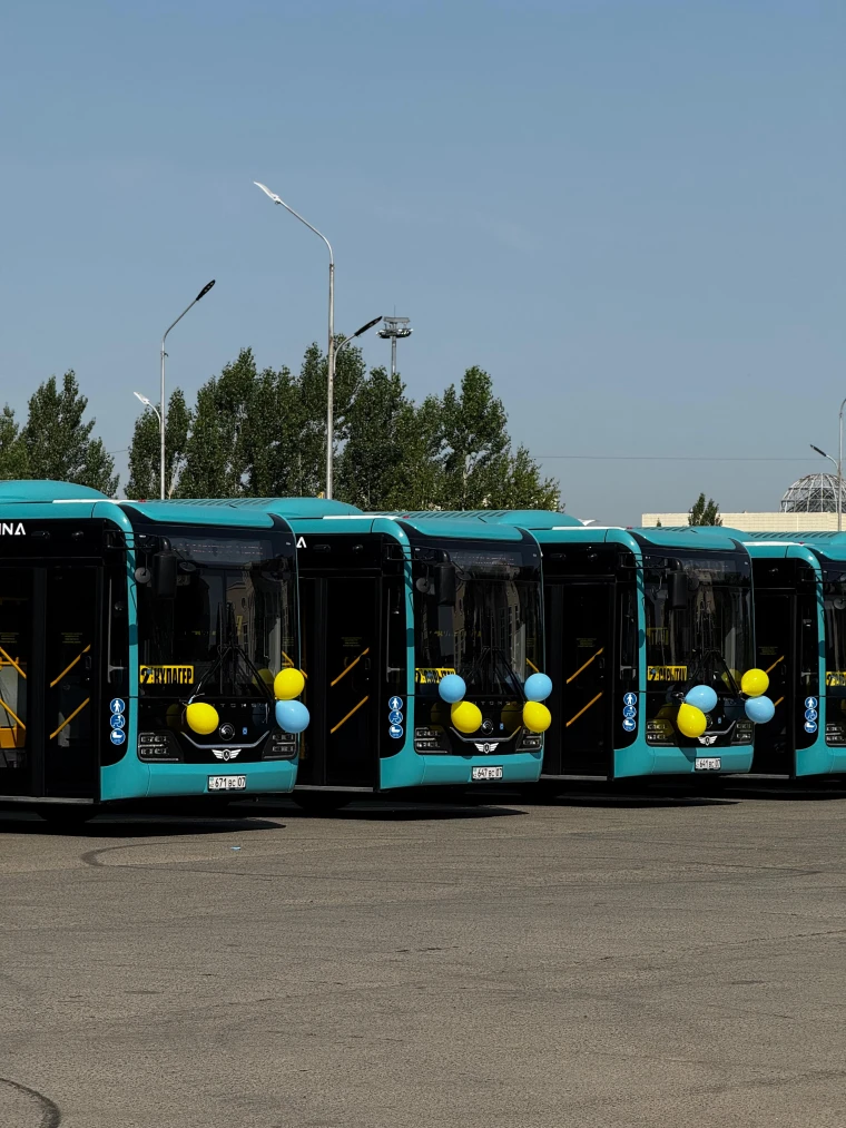 Оралда жаңа 10 автобус желіге шықты | Мой Город Оралда жаңа 10 автобус берілді
