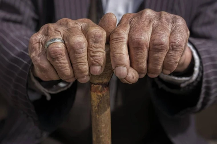 В Казахстане проживает 448 долгожителей старше 100 лет