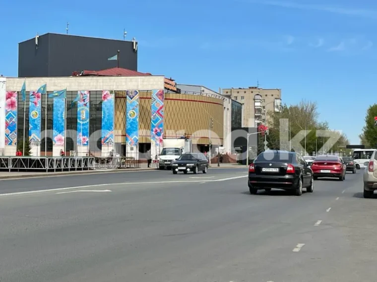 В Уральске предложили переименовать проспект Назарбаева | Мой Город В Уральске предложили переименовать проспект Назарбаева