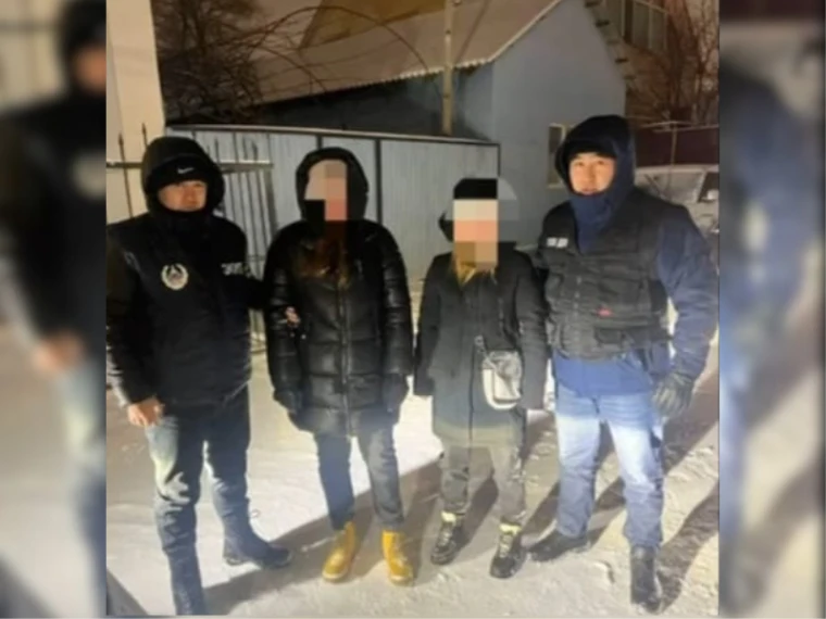 300 доз наркотиков изъяли у двух девушек в Атырау | Мой Город 300 доз наркотиков изъяли у двух девушек в Атырау